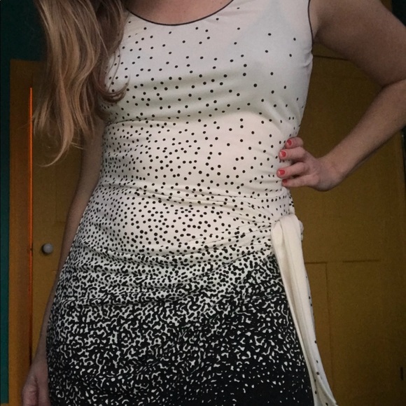 Max Studio Dresses & Skirts - Max Studio Dress EUC!